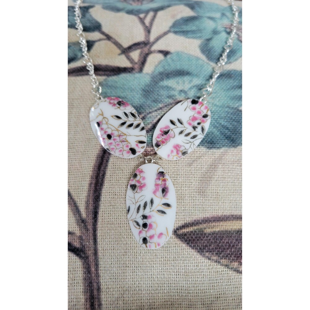 Broken China Pink Flower and Leaves  Porcelain Three Pendant Necklace